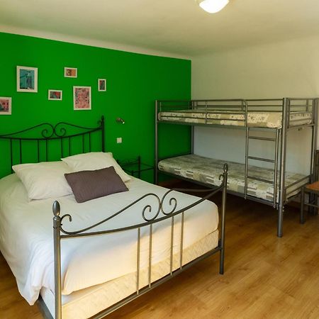 Hotel La Barguelonne Montcuq Esterno foto