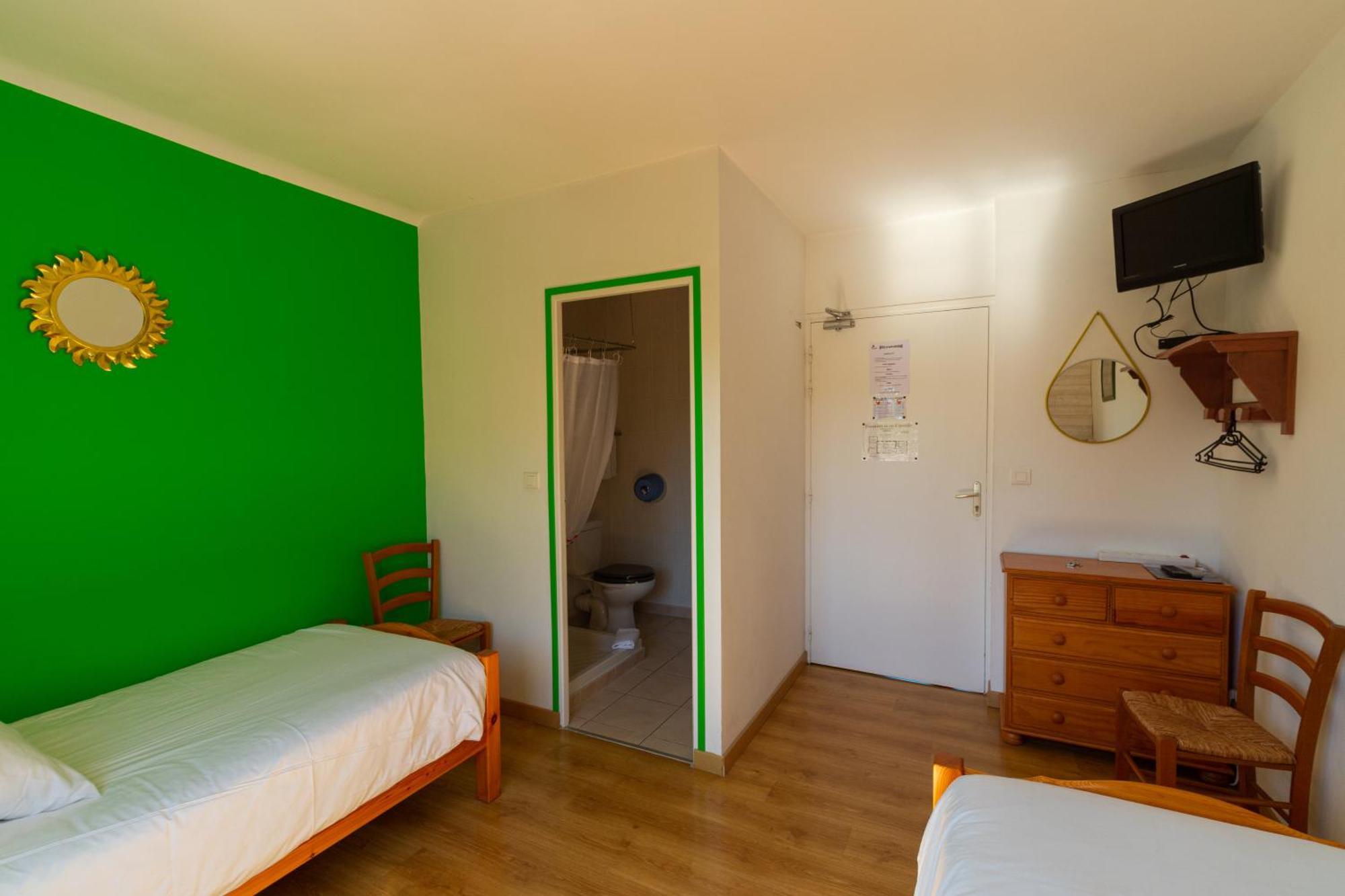 Hotel La Barguelonne Montcuq Esterno foto